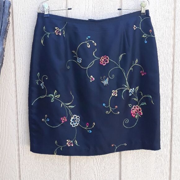 Vintage Allison Taylor Skirt Silk Mini Straight Floral Embroidered Black Size 12 - Picture 1 of 8